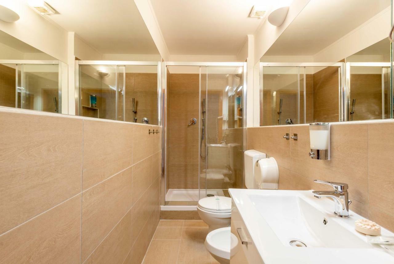 Hotel Clavdia Flat Rom Exterior foto